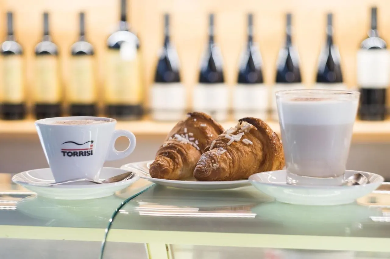 Bed & Breakfast Bed and Breakfast Palazzo Bella Campobello di Licata Italia